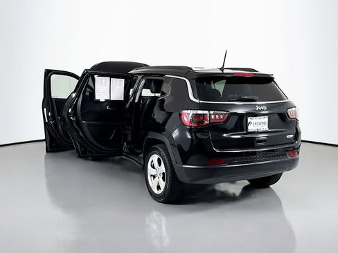 Used 2017 Jeep Compass Latitude FWD image 22