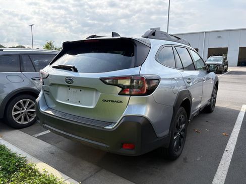 Certified 2023 Subaru Outback Onyx Edition AWD/4WD image 6