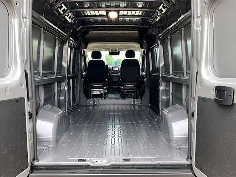 New 2026 RAM ProMaster 2500 FWD image 30