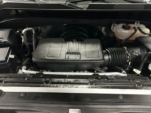 Used 2025 Chevrolet Silverado 1500 LT image 26