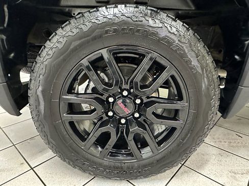 Certified 2024 GMC Sierra 1500 Elevation image 18