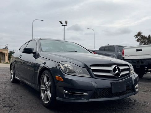 Used 2013 Mercedes-Benz C 250 Coupe image 2