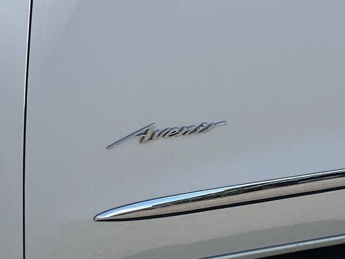 Used 2024 Buick Enclave Avenir w/ Avenir Technology Package FWD image 33
