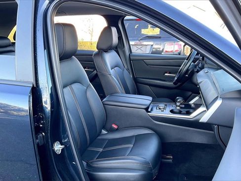 Used 2025 MAZDA CX-90 3.3 Turbo w/ Select Package image 7