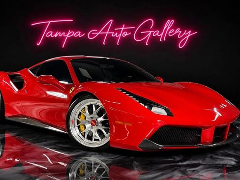 Used 2016 Ferrari 488 GTB RWD image 1