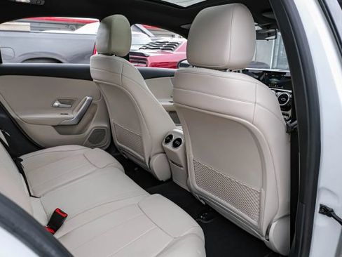 Used 2019 Mercedes-Benz A 220 image 34