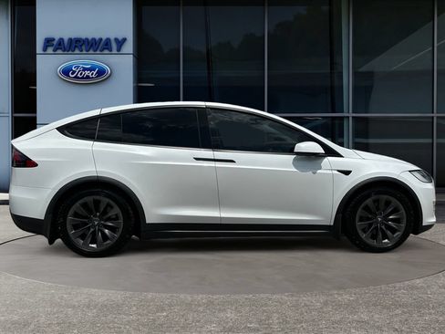 Used 2018 Tesla Model X 75D AWD/4WD image 9