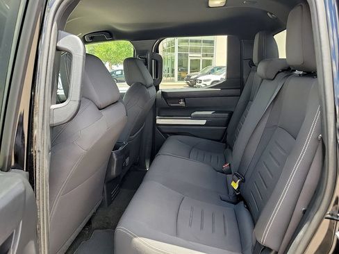 Used 2024 Toyota Tacoma TRD Off-Road AWD/4WD image 12