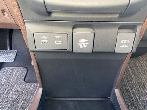 New 2026 Honda Odyssey Elite image 33