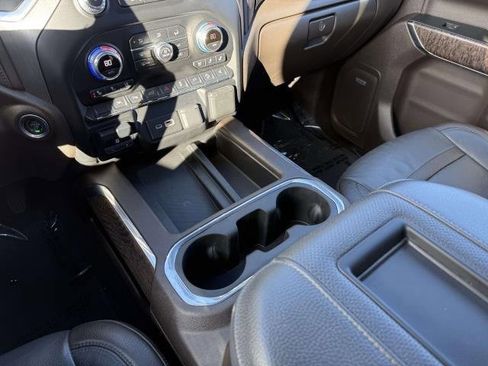 Used 2022 GMC Sierra 1500 Denali w/ Denali Reserve Package image 34