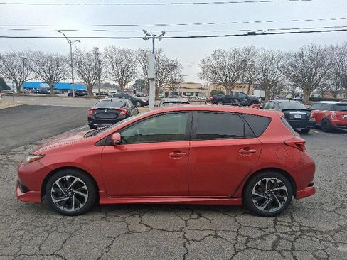 Used 2016 Scion iM image 5