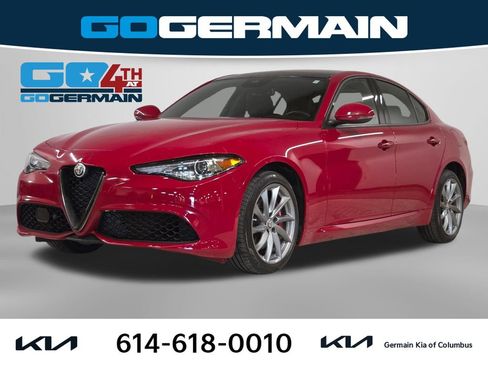 Used 2022 Alfa Romeo Giulia Sprint AWD/4WD image 1