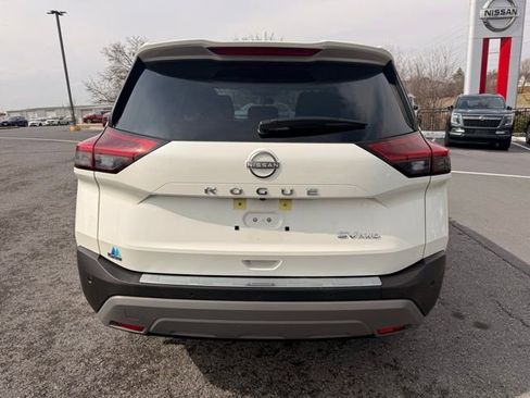 Certified 2023 Nissan Rogue SV image 6