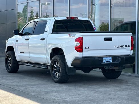 Used 2019 Toyota Tundra SR5 w/ SR5 Upgrade Package AWD/4WD image 5