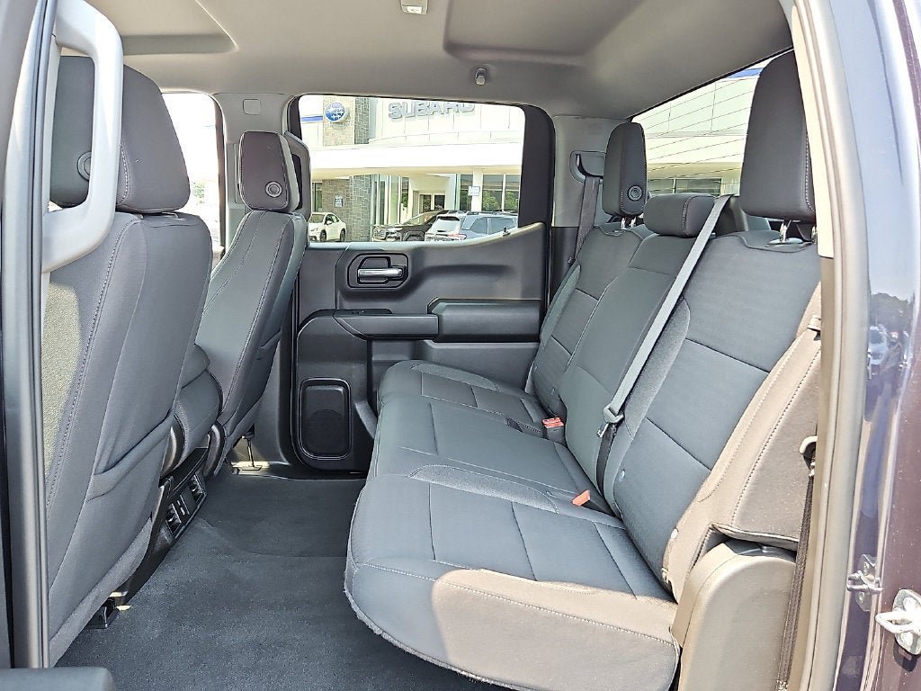 Used 2024 Chevrolet Silverado 1500 Custom Trail Boss w/ LPO, Dark Essentials Package AWD/4WD image 10