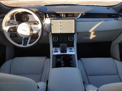 New 2026 Jaguar F-PACE R-Dynamic S image 28