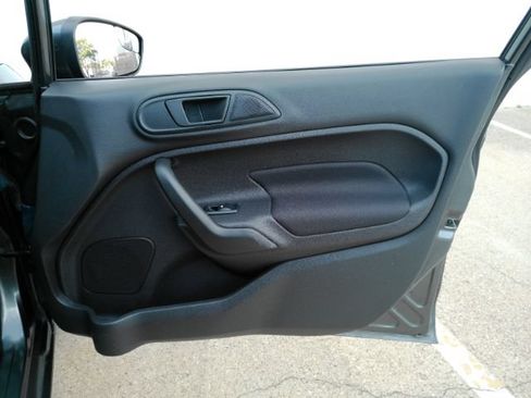 Used 2019 Ford Fiesta SE FWD image 16