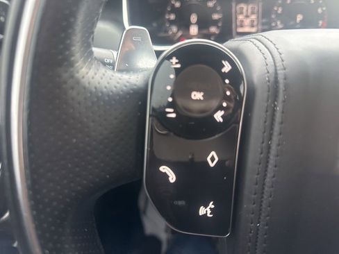 Used 2018 Land Rover Range Rover Sport HSE Dynamic image 15