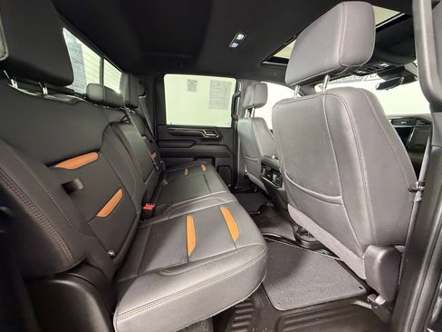 Used 2024 GMC Sierra 2500 AT4 w/ AT4 Premium Plus Package AWD/4WD image 21