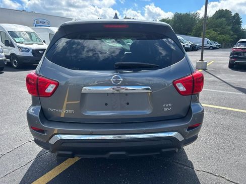 Used 2019 Nissan Pathfinder SV AWD/4WD image 6