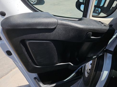 Used 2021 RAM ProMaster 2500 image 8