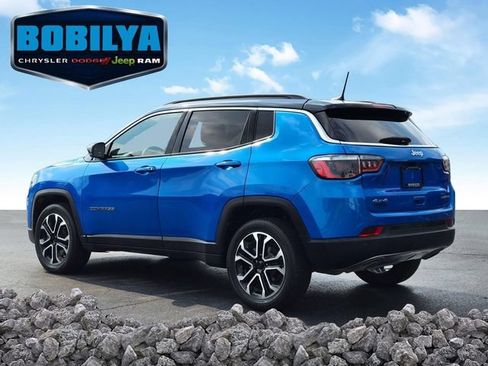 Used 2023 Jeep Compass Limited AWD/4WD image 4