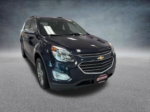 Used 2016 Chevrolet Equinox LTZ w/ Enhanced Convenience Package image 5
