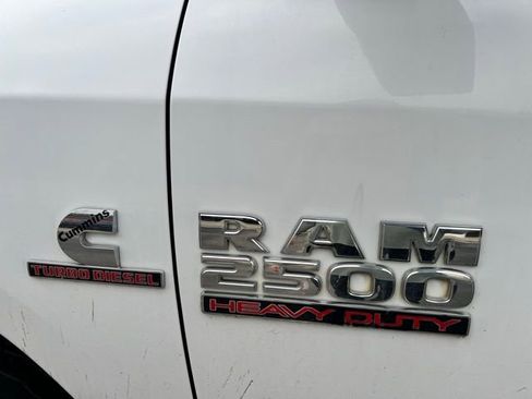 Used 2017 RAM 2500 Tradesman w/ Chrome Appearance Group AWD/4WD image 12