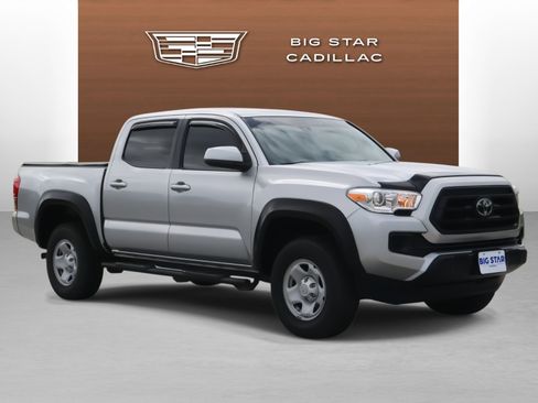 Used 2023 Toyota Tacoma SR w/ SR Convenience Package image 7