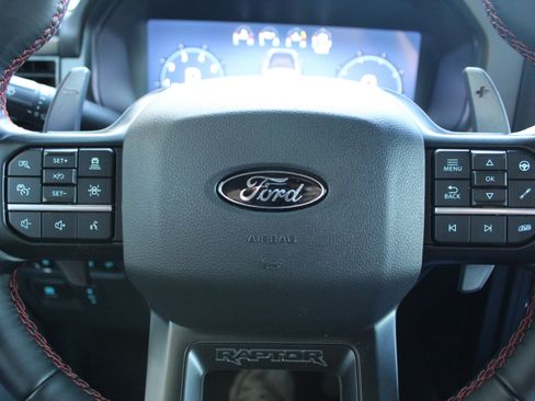 Used 2025 Ford F150 Raptor AWD/4WD image 18
