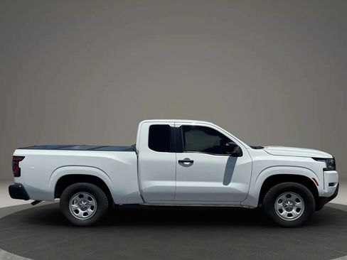 Used 2024 Nissan Frontier S w/ Technology Package RWD image 7