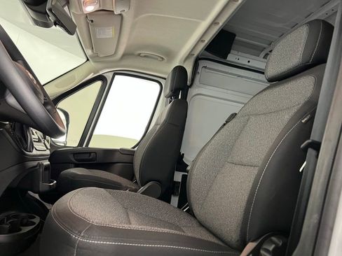 Used 2025 RAM ProMaster 3500 w/ Quick Order Package 22G SLT image 21