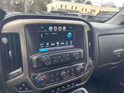 Used 2018 GMC Sierra 1500 Denali image 27