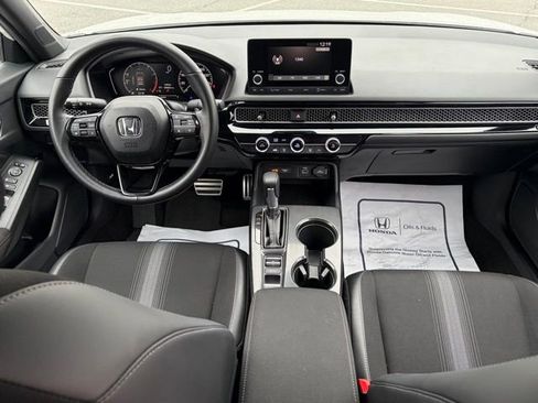 Used 2024 Honda Civic Sport image 31