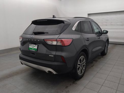 Used 2020 Ford Escape SEL image 9