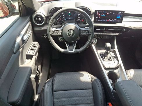 Used 2024 Alfa Romeo Tonale Ti w/ Premium Interior Package AWD/4WD image 21