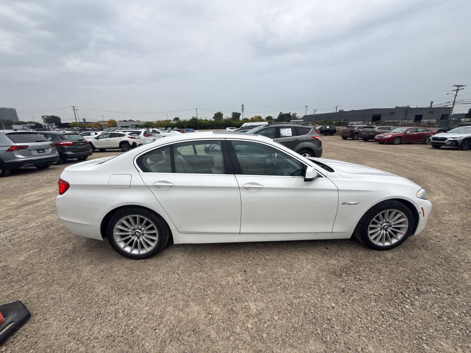 Used 2013 BMW 535i xDrive Sedan AWD/4WD image 12