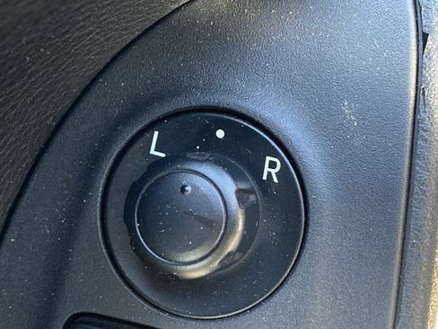 Used 2019 FIAT 124 Spider Abarth w/ Navigation & Sound Group RWD image 14