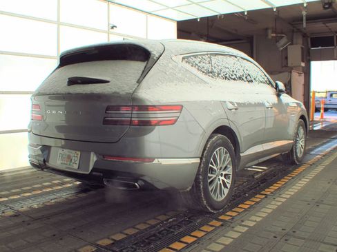 Used 2024 Genesis GV80 2.5T image 3
