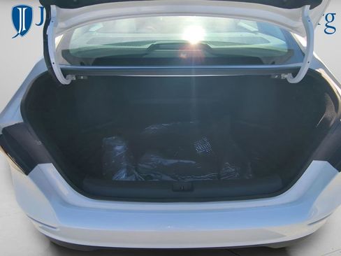 Certified 2024 Honda Accord EX image 13