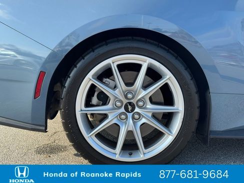 Used 2024 Ford Mustang GT Premium image 42