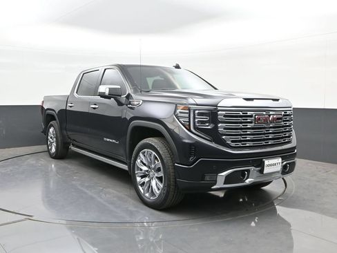 Used 2022 GMC Sierra 1500 Denali w/ Denali Reserve Package AWD/4WD image 22