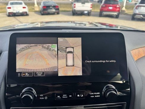 Used 2024 Nissan Armada SL w/ Cargo Package image 22