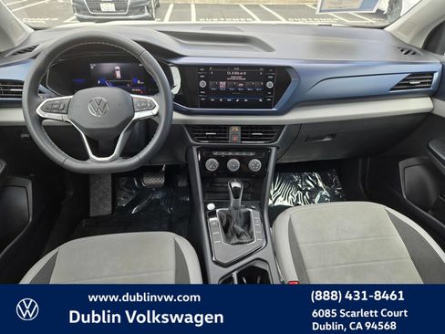 Certified 2023 Volkswagen Taos SE w/ Panoramic Sunroof Package FWD image 14
