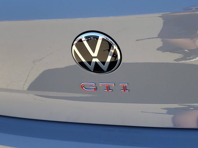 New 2026 Volkswagen GTI SE FWD image 7