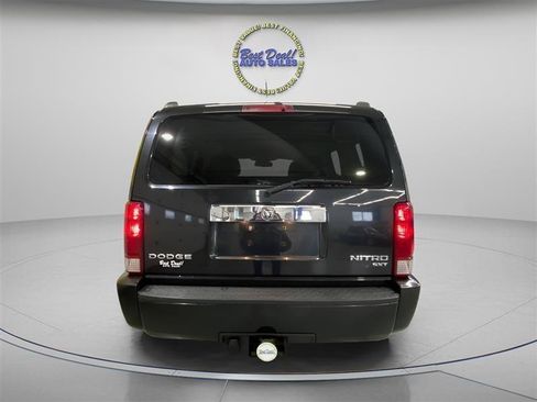 Used 2010 Dodge Nitro SXT w/ Trailer Tow Group AWD/4WD image 5
