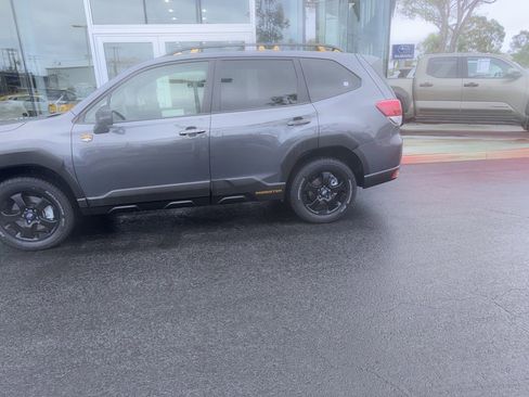 Used 2025 Subaru Forester Wilderness w/ Convenience Package image 3