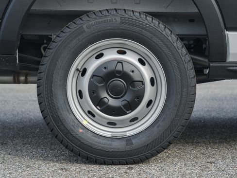 New 2026 Ford Transit 250 Low Roof w/ Load Area Protection Package image 20