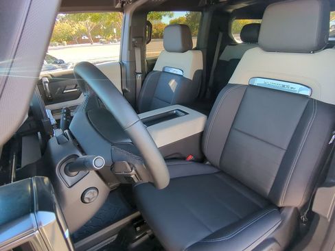 New 2026 GMC Hummer EV SUV image 19