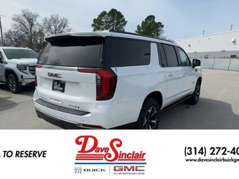 New 2026 GMC Yukon XL AT4 w/ AT4 Premium Plus Package AWD/4WD image 8